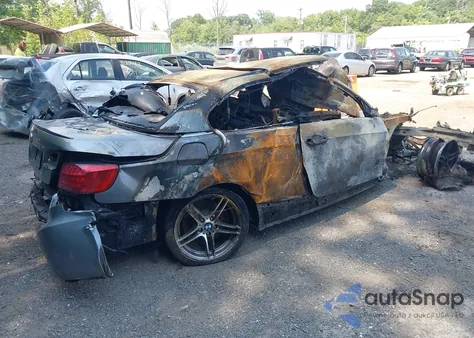 2011 BMW 335Is из США, поврежденный, VIN WBADX1C59BE570480